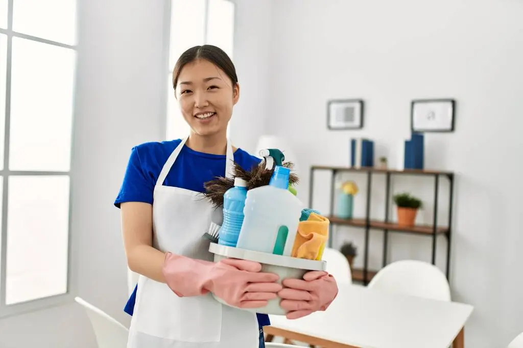 book part time cleaner with sparkling nest